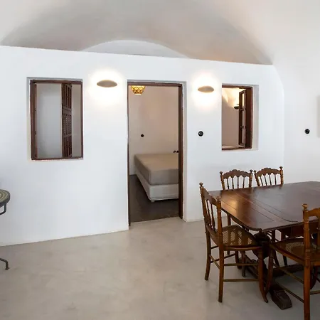 Ducato Wine Village ميغالوخوري